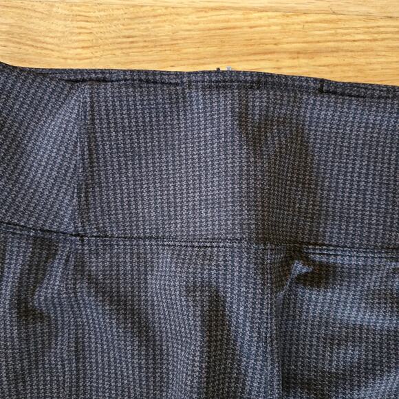 Athleta Delancey Houndstooth Tight leggings sz M - Picture 4 of 9
